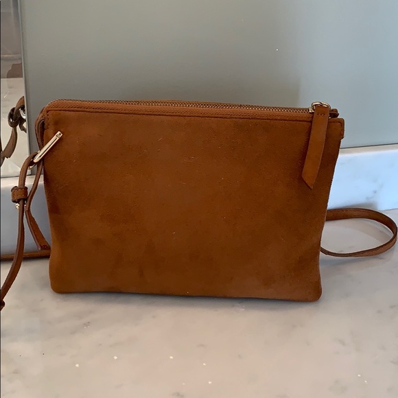 Suede cross over body purse - Picture 4 of 4